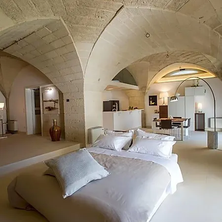 Corte Campanile Boutique 4* Maglie